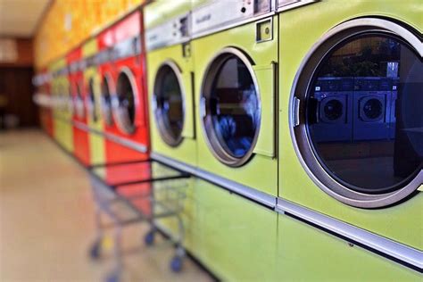 Top 8 Laundry Services In Mumbai For Clean Clothes | LBB