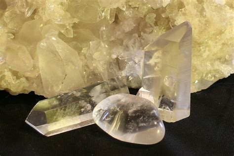 quartz, semi-precious gem, pure quartz, jewelry, nature, rock crystal ...