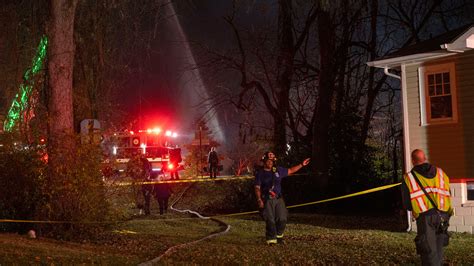 House in Arlington, Va., Explodes as Police Prepare to Serve Search ...