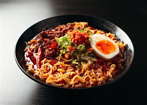 Spicy Chorizo Ramen | Ramen noodle recipes, Stuffed peppers, Food