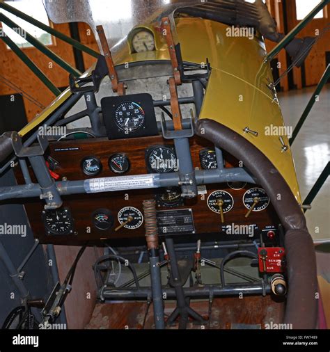 Das Cockpit des WWI deutsche Fokker D7 VII Kämpfer Dreidecker in einem ...