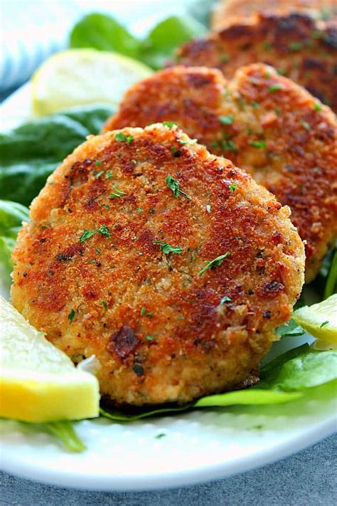 Lemon Garlic Tuna Cakes Recipe - Crunchy Creamy Sweet