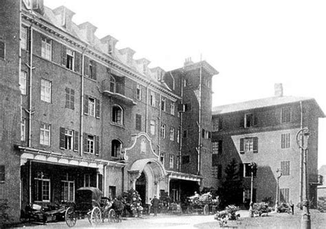 Entrance of the Mount Nelson Hotel Cape Town 1899 | Cape town, Southern ...