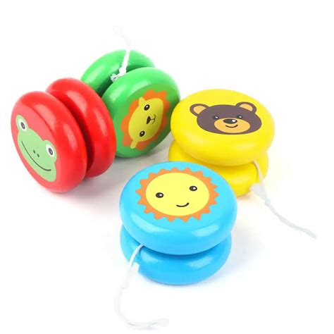 Cute Animal Prints Wooden Yoyo Toys Kids Yo Yo Creative Yo Yo Toys For ...