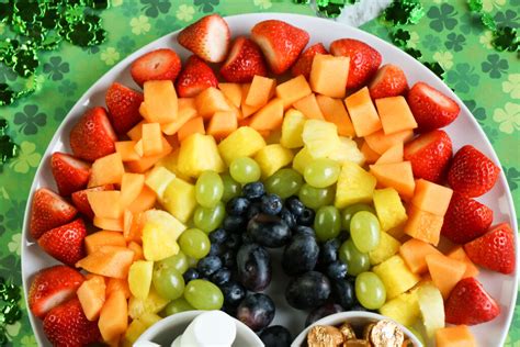 Go Somewhere Over the Fruit Rainbow with this Fun Platter!