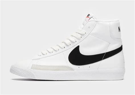 Acquista Nike Blazer Mid Junior in Bianco