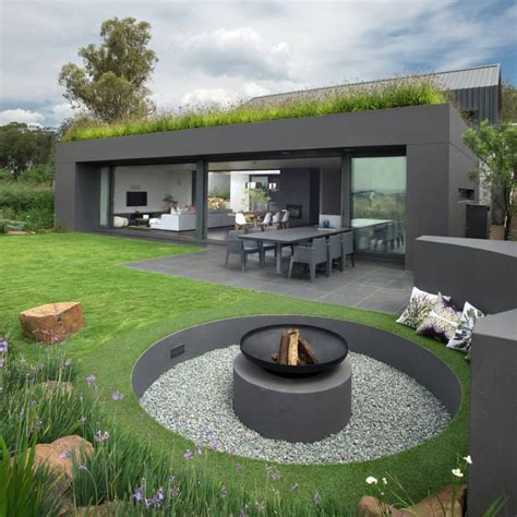 40 Metal Fire Pit Designs and Outdoor Setting Ideas