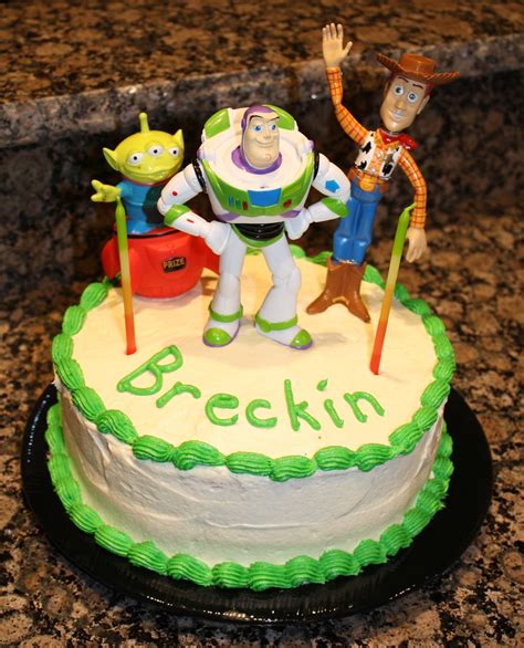 Living and Dyeing Under the Big Sky: Toy Story Birthday Cake