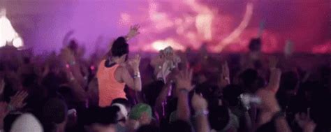 Party GIF - Summer Summer2015 Summer2k15 GIFs | Say more with Tenor