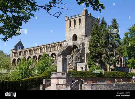 Jedburgh abbey ruins scottish borders scotland Stock Photo - Alamy