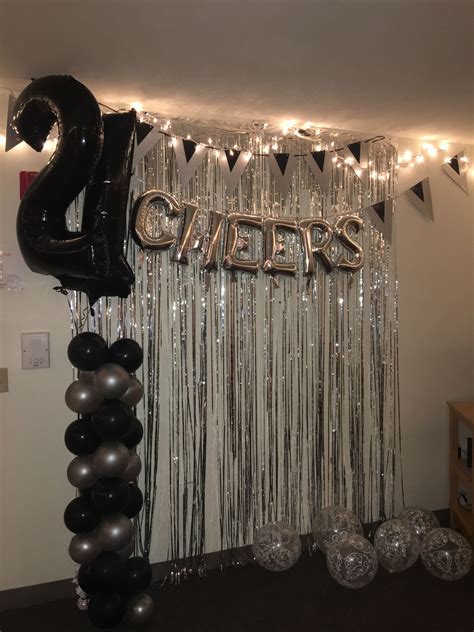 30 21st Birthday Decoration Ideas | 21st birthday decorations, Photo ...