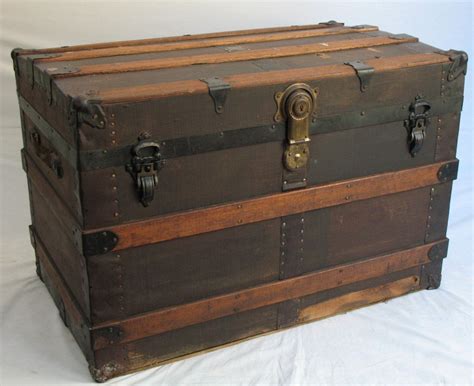 1900s Antique Steamer Trunk Large Turn-of-the-Century Canvas Wrapped ...