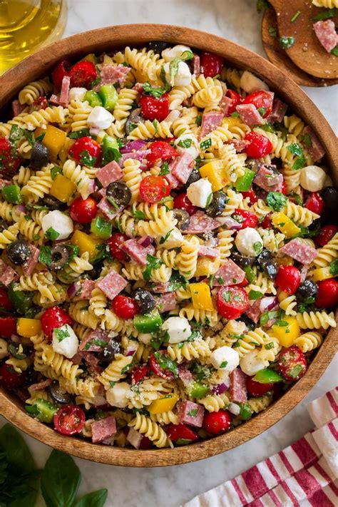 Italian Pasta Salad! Made with tender pasta, smoked salami, fresh ...