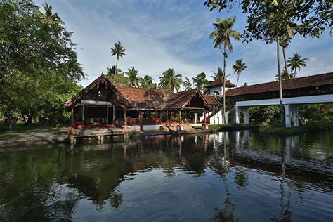 Coconut Lagoon -backwater Resort | Official Website