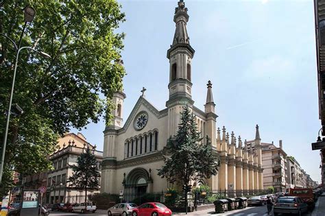 The Turin Cathedral and the Holy Shroud of Turin - Pilgrim-info.com