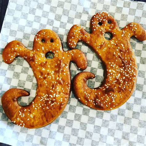 Pin by Penguin Pretzels on Custom pretzel shapes! | Pretzel shape ...