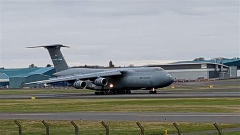 Lockheed C-5 Galaxy landing at Prestwick - YouTube