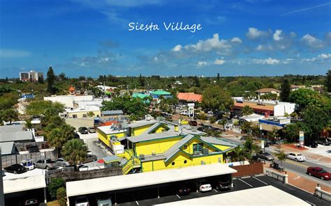 Best Restaurants in Siesta Key Village with Outdoor Seating | Siesta ...