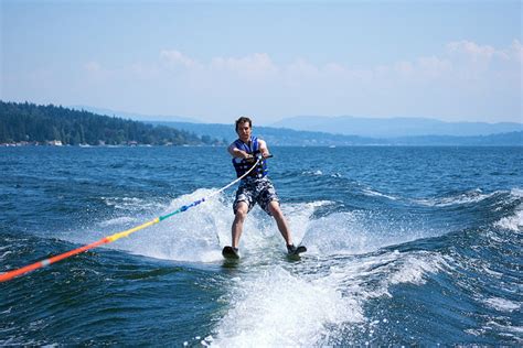 Water Skiing Safety | PerfProTech.com