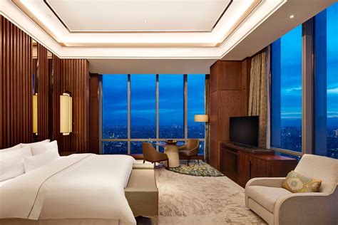 The Westin Jakarta hotel amenities | Hotel room highlights