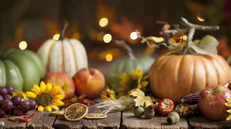 Autumn Virtual Backgrounds, including Fall Leaves, Pumpkins and falling ...