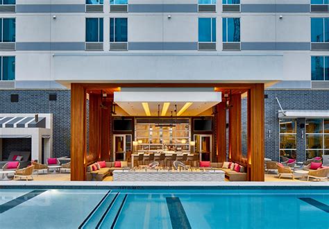 Best Hotels with Outdoor Pools in Nashville | Nashville Guru