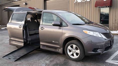 2015 Toyota Sienna | BraunAbility Toyota Rampvan XL | A&J Mobility