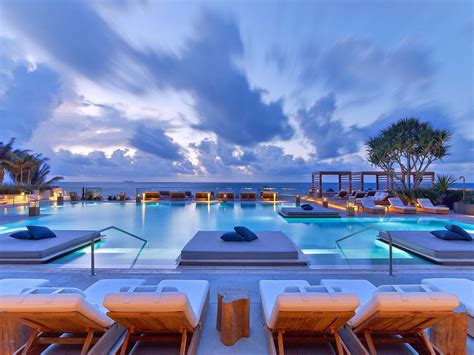 1 Hotel South Beach (Miami, Florida), USA - Infinity Pools