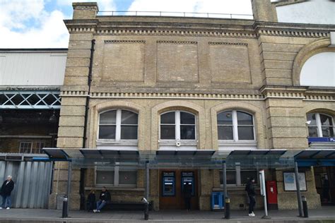 Putney Bridge Station © N Chadwick :: Geograph Britain and Ireland