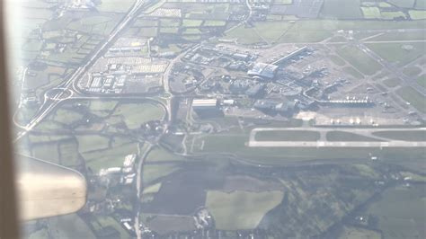 Dublin Airport (EIDW) North Runway (28R/10L) Flyover - YouTube