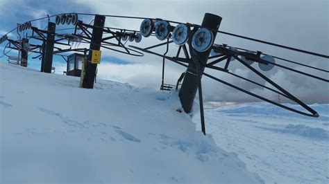 SEE IT: 35-foot tall ski lifts buried in crazy deep snow in California ...