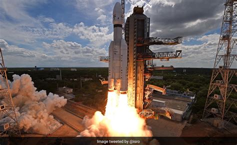 Zomato, Swiggy Extend Support For ISRO's Chandrayaan-3 Mission. See Posts