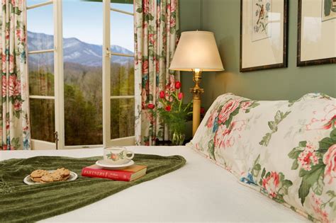 BUCKHORN INN - Updated 2024 B&B Reviews (Gatlinburg, TN)