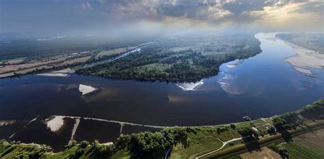 Vistula River - Cracovia, Poland - World Water Museum