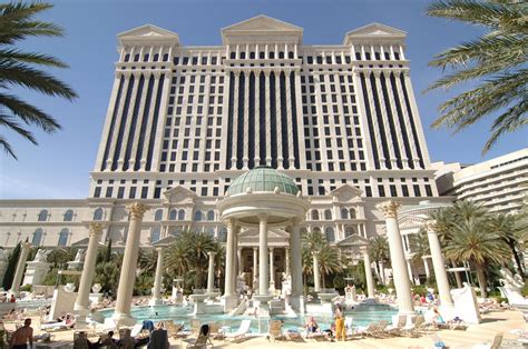 5 Reasons Why 50-Year-Old Caesars Palace Will Never Go Out of Style