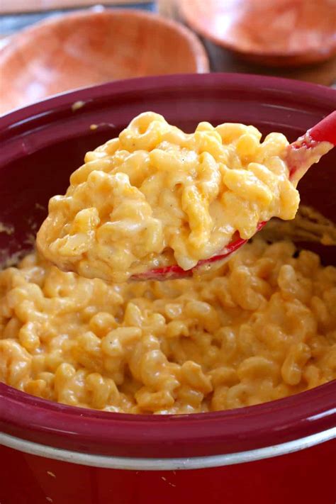 Crock Pot Mac & Cheese {Extra Creamy!} - The Cozy Cook