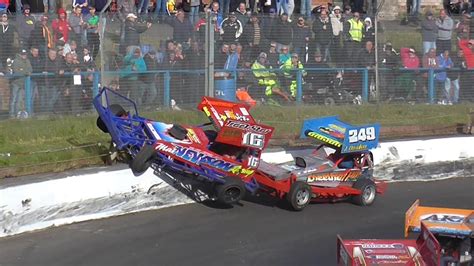 Brisca F1 Stock Car Racing- Cowdenbeath Rwacewall 16.6.2018 HEAT 2 ...