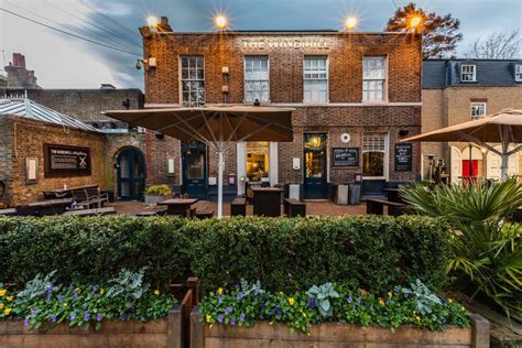 The Windmill On The Common | Hotels in Clapham, London