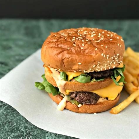 Copycat McDonald's Big Mac | Recipe Cart