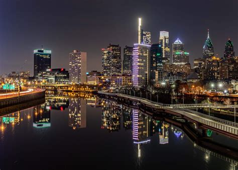 Calm night on the south street bridge : philadelphia