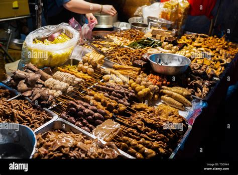 Taiwan Street Food Stock Photo - Alamy