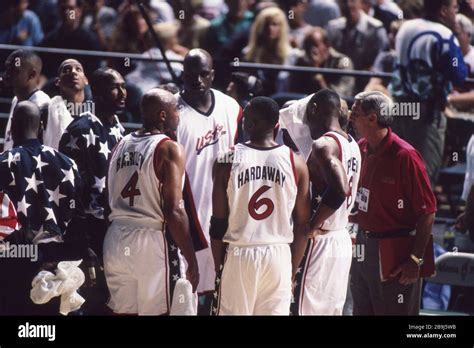 1996 olympics basketball hi-res stock photography and images - Alamy