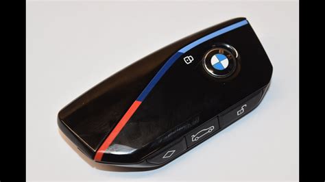 2023-2025 BMW i7 M Sport Key Fob Battery Change - EASY DIY - YouTube