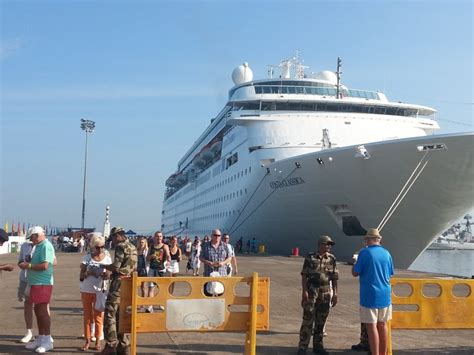 CRUISE TRAFFIC PICKS UP MOMENTUM AT MORMUGAO PORT