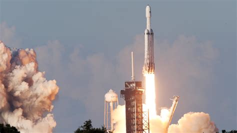 Falcon Heavy, SpaceX’s Giant Rocket, Launches Into Orbit, and Sticks ...