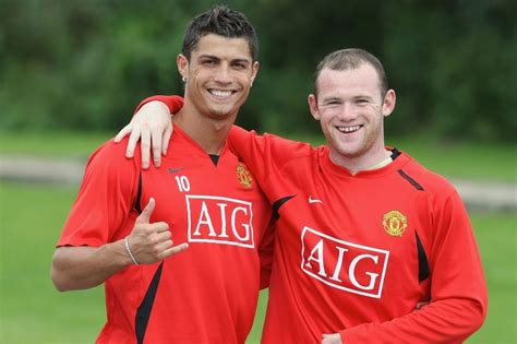 Wayne Rooney 'bemused' by criticism from Cristiano Ronaldo in interview ...