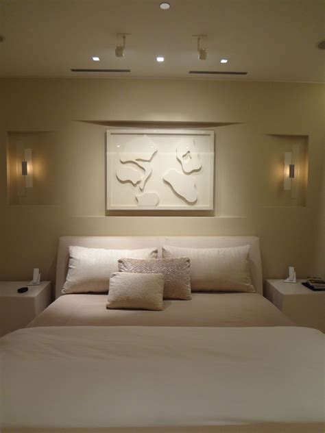 Master Bedroom Wall Sconces Ideas – HOMYSTYLE