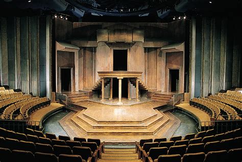 Thrust stage at the Shakespeare Festival Theatre, Stratford, Ontario ...