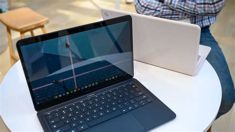 Google Pixelbook Go Hands-On: I Can’t Wait To Buy It – Review Geek