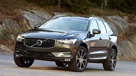 2024 Volvo Xc60 B5 Core - Dolly Gabrila